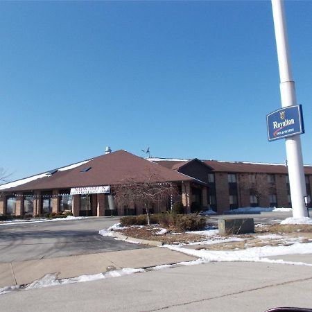 Royalton Inn And Suites, Wilmington,Ohio Exteriör bild